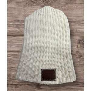 Love Your Melon Ivory Slouch Beanie‎ Women's OS Leather Logo Tag Warm
